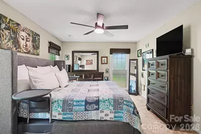 4300 Saxonbury Way, Charlotte, NC 28269 - Photo 19