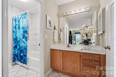 4300 Saxonbury Way, Charlotte, NC 28269 - Photo 21