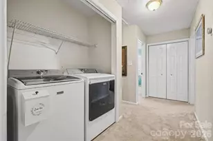 4300 Saxonbury Way, Charlotte, NC 28269 - Photo 27