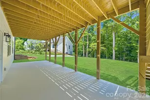 825 Breezewood Dr, Charlotte, NC 28262 - Photo 43
