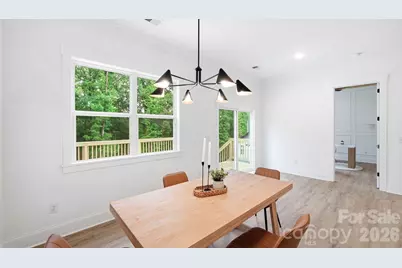 825 Breezewood Drive, Charlotte, NC 28262 - Photo 17