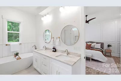 825 Breezewood Drive, Charlotte, NC 28262 - Photo 3