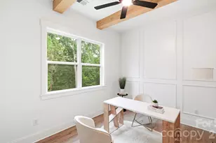 825 Breezewood Dr, Charlotte, NC 28262 - Photo 19
