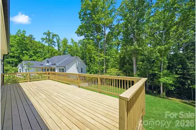 825 Breezewood Drive, Charlotte, NC 28262 - Photo 11