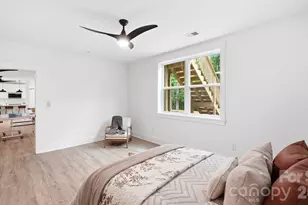 825 Breezewood Dr, Charlotte, NC 28262 - Photo 29