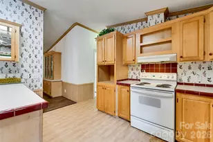 197 Savannah Meadows Trail, Sylva, NC 28779 - Photo 7