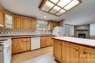 197 Savannah Meadows Trail, Sylva, NC 28779 - Photo 9