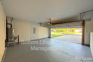 11740 Hawick Valley Ln, Charlotte, NC 28277 - Photo 25