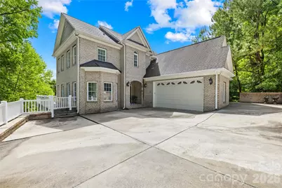 569 Living Waters Drive, Great Falls, SC 29055 - Photo 3