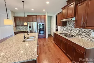 10403 Drake Hill Dr, Huntersville, NC 28078 - Photo 19