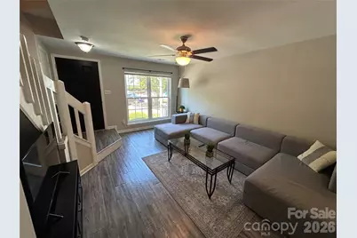6466 Windsor Gate Lane, Charlotte, NC 28215 - Photo 5