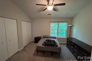 6466 Windsor Gate Ln, Charlotte, NC 28215 - Photo 23