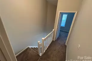6466 Windsor Gate Ln, Charlotte, NC 28215 - Photo 21