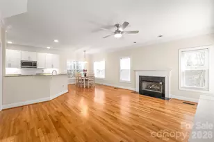14137 Wild Elm Rd, Charlotte, NC 28277 - Photo 9