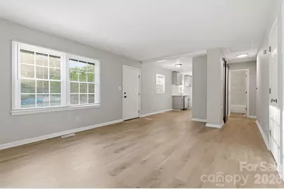 364 Leafmore Drive, Charlotte, NC 28213 - Photo 3