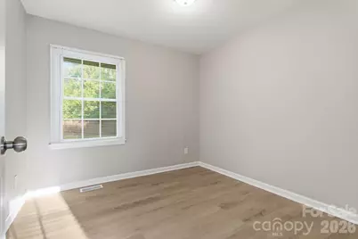 364 Leafmore Drive, Charlotte, NC 28213 - Photo 13