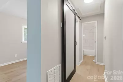 364 Leafmore Drive, Charlotte, NC 28213 - Photo 7