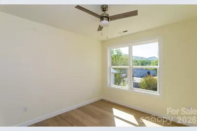46 Vance Avenue, Black Mountain, NC 28711 - Photo 7