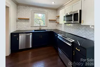 1024 Rockway Drive, Charlotte, NC 28205 - Photo 5
