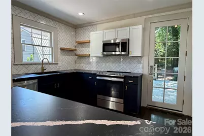 1024 Rockway Drive, Charlotte, NC 28205 - Photo 3