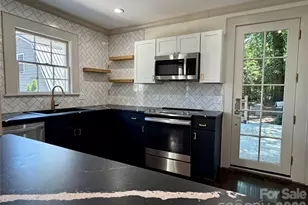 1024 Rockway Dr, Charlotte, NC 28205 - Photo 3