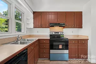 3601 Cross Winds Rd, Charlotte, NC 28227 - Photo 7