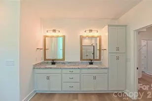3099 Meadowcrest Dr, Clover, SC 29710 - Photo 23