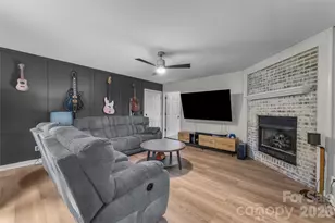 570 Pleasant View Dr, Marion, NC 28752 - Photo 13