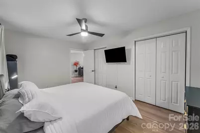 570 Pleasant View Drive, Marion, NC 28752 - Photo 19