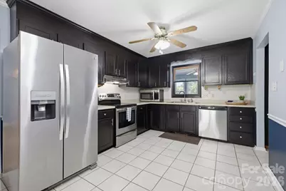 3842 Serenity Drive, Hickory, NC 28602 - Photo 29