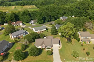 3842 Serenity Dr, Hickory, NC 28602 - Photo 13