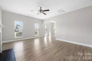 5834 Timbertop Ln, Charlotte, NC 28215 - Photo 7
