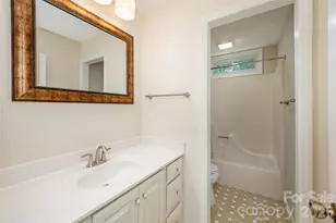 4 Galax Ln, Hendersonville, NC 28791 - Photo 21