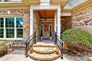2330 Shiny Leaf Drive, Denver, NC 28037 - Photo 3