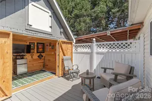 11 Pearl St, Black Mountain, NC 28711 - Photo 15
