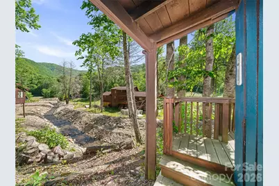 137 Mountain Farm Road, Burnsville, NC 28714 - Photo 3