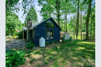 137 Mountain Farm Road, Burnsville, NC 28714 - Photo 27