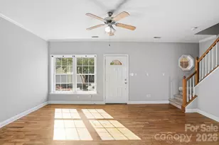 4322 Laurel Hill Ln, Charlotte, NC 28217 - Photo 9