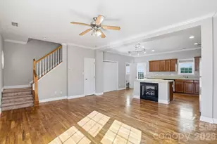 4322 Laurel Hill Ln, Charlotte, NC 28217 - Photo 3