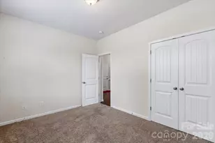 10214 Atkins Ridge Dr, Charlotte, NC 28213 - Photo 33