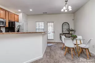 9627 Turning Wheel Dr, Charlotte, NC 28214 - Photo 7
