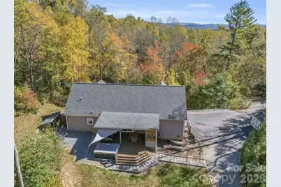 311 Charming Lane, Hendersonville, NC 28792 - Photo 3