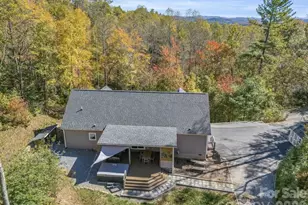 311 Charming Ln, Hendersonville, NC 28792 - Photo 3