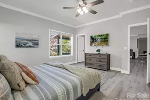 311 Charming Ln, Hendersonville, NC 28792 - Photo 23
