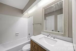 9320 S Vicksburg Park Ct, Charlotte, NC 28210 - Photo 17