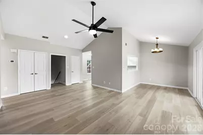 9320 South Vicksburg Park Court, Charlotte, NC 28210 - Photo 5