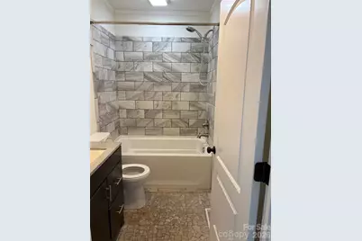 622 S Carolina Avenue, Statesville, NC 28677 - Photo 13