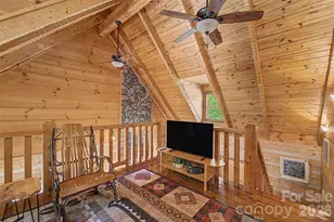 468 Old Yellow Branch Rd, Robbinsville, NC 28771 - Photo 25