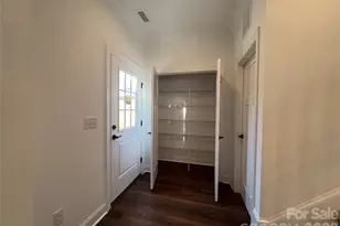 8514 Sharonbrook Dr, Charlotte, NC 28210 - Photo 7