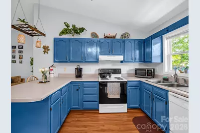 23 Peace Street, Asheville, NC 28806 - Photo 3